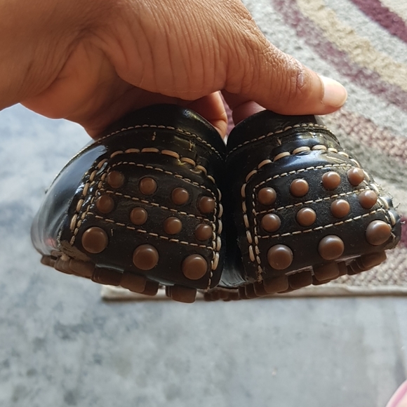 Black patent womens loafers. Brown Nine west liafe - Picture 4 of 11